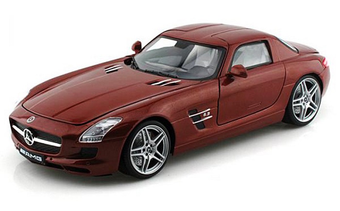 MotorMax 1/18 Mercedes-Benz SLS AMG Chocolate